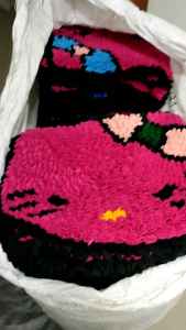 พรมเช็ดเท้าลายการ์ตูน  ผ้าสำลี ขนาดประมาณ45เซ็น งานกลุ่มแม่บ้านไทย