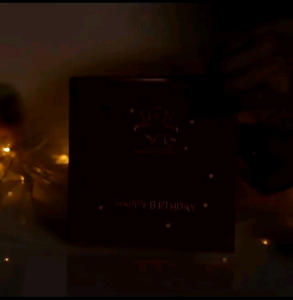 Msia stock Music and light 3D cake pop out card/birthday card