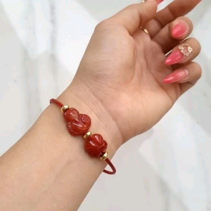 Vòng Cáp Hồ Ly Cỏ 4 Lá Ngọkc Huyết  - Phong Thủy TUDO