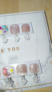 เล็บเจลแท้ เล็บเท้าเจลแท้พร้อมแปะฟรีกาวตะไบ เล็บเจลแท้สีลูกแก้ว - ลดราคา 100% สวยให้บริการ