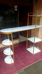 Meja Bar Minimalis