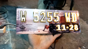 Plat Motor Motif: Aksesoris Motor Unik yang Menghiasi Jalan