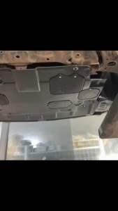 Tấm ốp gầm chắn bùn gầm động cơ KIA SEDONA 2015->2020 (đầy đủ bulong ốc vít) NHỰA ABS DẦY 5mm CHỊU NHIỆTCHỊU VA ĐẬP MẠNH