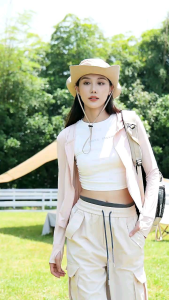 Jaket Olahraga Wanita UPF Model Slim Nylon Yoga Gym Fitness