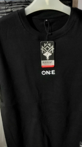 Kaos Distro Motif Simpel Cotton Combed 30s Warna Hitam Lengan Pendek Bahan Tebal Menyerap Keringat