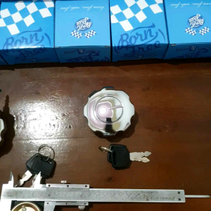 tutup tangki cb tutup tangki cb 100 125 tutup tengki cb 100 125 tutup tangki honda cb 100 125 win gl crome set kunci