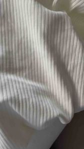 🧵 VẢI THUN GÂN SỌC TRẮNG – CO GIÃN 4 CHIỀU – KHÔNG XÙ LÔNG 🧵