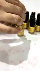 (() ขายส่ง ()) น้ำยาเก็บตำหนิทองลอก ใช้ได้กับเครื่องประดับทองชุบทุกชนิด ทาได้บ่อยตามต้องการ ส่วนผสมจากโรงงานทองชุบเกรดA