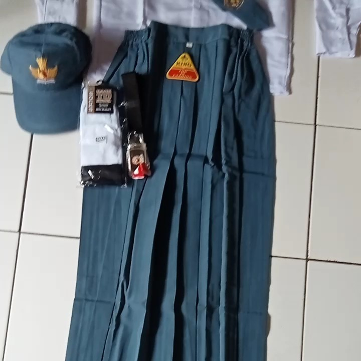 Setelan Seragam SMA Panjang Permpuan Super Lengkap