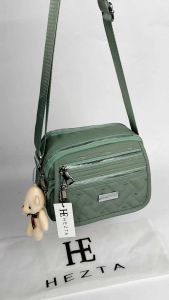 Tas Selempang Wanita Banyak Ruang Bahan Nilon Anti Air Motif Bordir