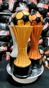 piala bola. OBR. 28cm.1set