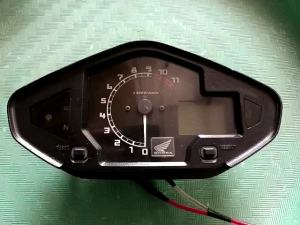 Spidometer Motor Honda Megapro Monoshock Karbu Original