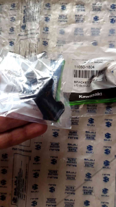 BRACKET SWITCH REM NINJA 150R BREKET DUDUKAN SWIT REM BELAKANG NINJA R SS 11050-1804