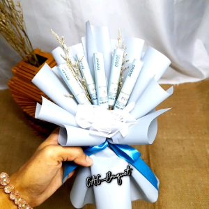 Buket Uang ukuran tanggung panjang 24 cm / Buket Uang Kosongan / Hampers / Hadiah Ulang Tahun Hari Guru Hari Ibu