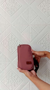 Tas Handphone Alexa Hanging Wallet by Biru Tsabita