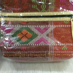 Tas Wanita Bahan Ulos Batak: Desain Tradisional & Multifungsi