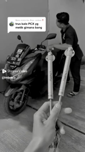 Hidrolik jok motor pengait jok sepeda motor