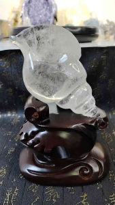 Natural Finest White Quartz Crystal Carved Screw Shell Ornament PWQC01 #WhiteCrystal #CrystalQuartz #homedecor