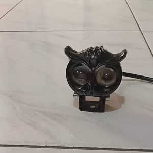 Lampu tembak Sorot Laser D2 Owl 2 Warna Model Burung Hantu Super Terang