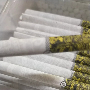 kertas selongsong cap BARONG 8mm dan 6.5mm