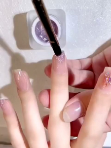 Gel nhũ khổng tước ánh sao vẽ móng sơn móng siêu sáng