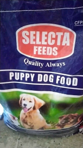 Dog Food Selecta Adult & Puppy Sale per Bag Maximum 1bag per Order Only(10Kilos )( Pakibasa po)