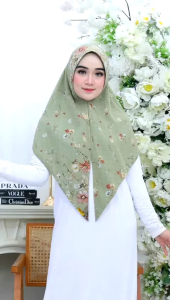 Desvika Code 644: Jilbab Instan Segitiga Premium Motif Polos Bolak Balik