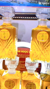 2 Chai Ruợ Sâm Ngọc Linh 1 Lít ngâm trên 3 năm