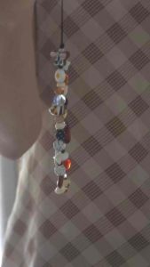 Morethanyoursee | Lady Brown Phone Strap พวงกุญแจ สายคล้องโทรศัพท์ สายห้อยมือถือลูกปัดแก้ว แฮนด์เมด