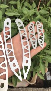 GARNISH/ PEMANIS WINDSHIELD PNP MOTOR NMAX OLD 2015-2019 / NMAX NEW 2020-2024 / AEROX OLD/NEW AKRILIK GRADE A TEBAL 3MM