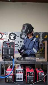 Mesin Las Travo Las Inverter Las BLACK RHINO MMA 300 IGBT Generasi Terbaru