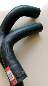 SELANG RADIATOR DAIHATSU TAFT F 50 ATAS BAWAH