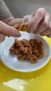 ขนมเกลียว ไม่หวาน