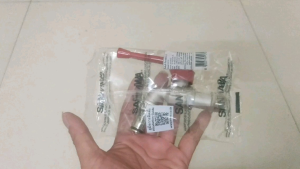 Vòi gạt xả nước( vòi vườn). SAN WA sịn nhập khẩu 100 % .