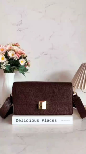 Tas Wanita Desain Elegan: JIMSHONEY AMOUR