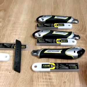 Dao dọc giấy kèm hộp lưỡi Nhật