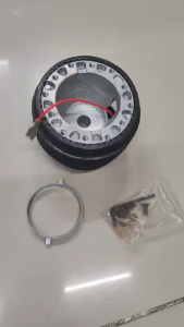 Boss kit adaptor OI-27 for Isuzu Crosswind Hilander Fuego Isuzu DMax and Tropper old steering wheel adapter