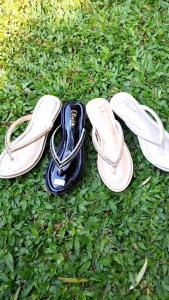 Sandal wedges wanita tinggi 5 cm jepit - Victoria