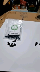 ốc tay dầu trên inox mạ kẽm đen (loại xịn) (50 con)