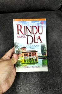 Rindu Untuk Dia - Dhiya Zafira (PRELOVED)