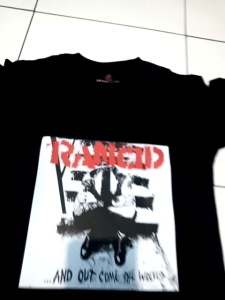 T-Shirt Baju Kaos Anak Kids Band Rancid And Out Come To Wolves