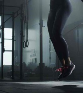 【SPORTS ESSENTIAL】Microfibre Sports Towel- Premium | High Performance| High Intensity| Ultra Absorbent Quick Dry Gym Towel Sweat Towel for Men & Women Fast Drying Face Towel for Workout Silk Touch Finish