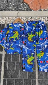 ชุดเด็ก ชุดนอนเด็ก ลายไดโนเสาร์ แขนยาวขายาว ผ้าไมโครนิ่มใส่สบาย โพลีเอสเตอร์  ทีเร็กซ์ (ย+ย) แขนยาว+ขายาว