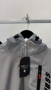 JAKET PARASUT OLAHRAGA LARI GYM RUNNING PRIA WANITA/JAKET PARASUT PRIA WANITA WATERPROOF 90%