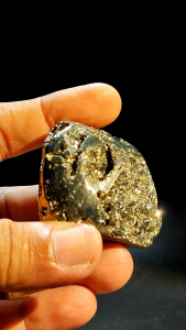 ไพไรต์ ทรงฟรีฟอร์ม 🔸Pyrite Freefrom