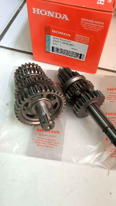 GIGI RASIO SET KOMPLIT HONDA WIN 100 KODE GF6 ORI