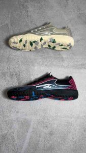 Bermengo - Sepatu Futsal Veloci Alegre IN JR - Black Cyan Magenta