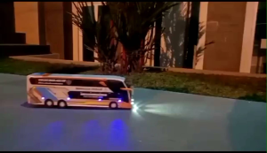 Bus TELOLET BASURI JUMBO mainan anak Remot Control full lampu dan Strobo