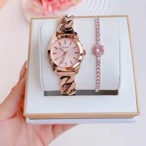 Đồng Hồ Nữ Gues.s Rose Gold Size 32mm Chống Nước 30m