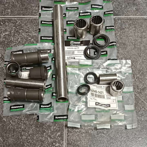 BOS AYUN BOSH ARM BOS MONOSHOCK UNITRACK NINJA 150 R RR SS ORI ORIGINAL PAKET 3 SET BARANG STOK TERBATAS
